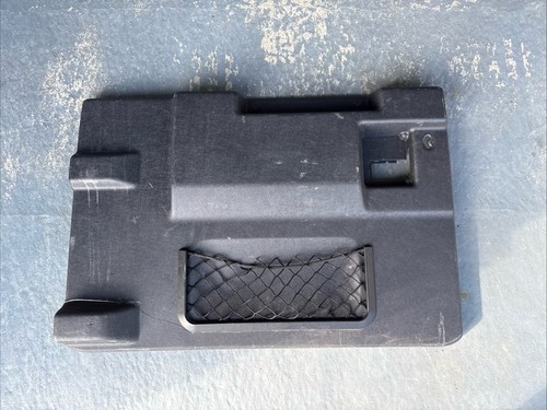 Land rover defender - rover, rear