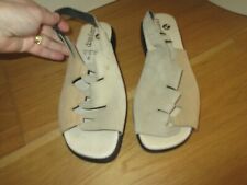 ladies BN Easy step beige