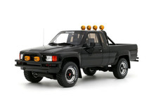 TOYOTA Hi LUX SR5 BLACK PICK