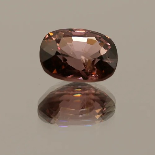 33ct mahenge spinel - mahenge, cushion