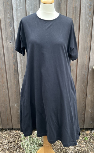 Kin size black - kin,