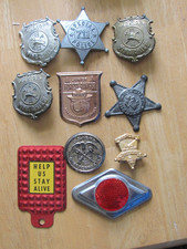 7 VINTAGE CHILDS PLAY BADGES