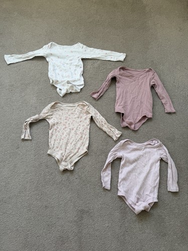 Vest bundle 4 included - ,