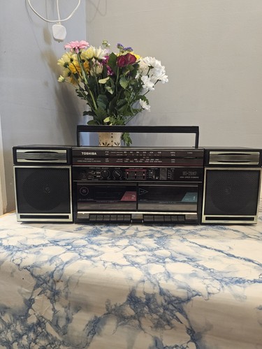 Stereo radio cassette recorder - cassette,