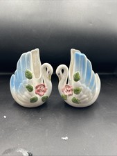 A Pair Of Vtg Swan Planters