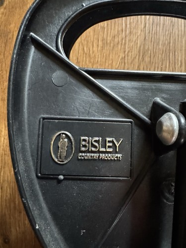 Bisley shooting seat - seat, and