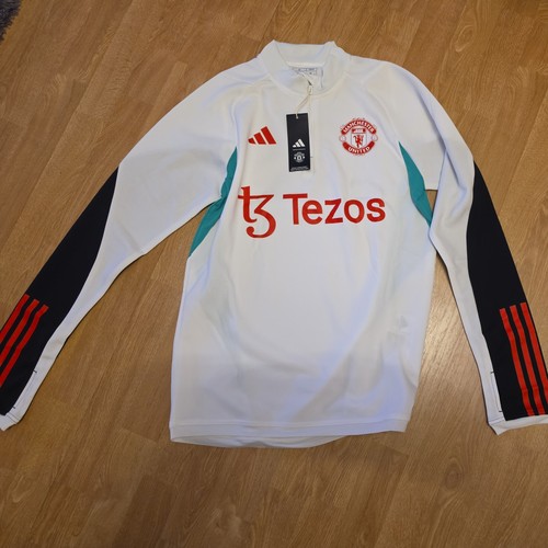 Bnwt manchester united long - manchester,