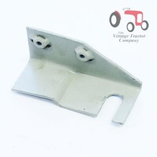 Massey Ferguson BONNET BRACKET