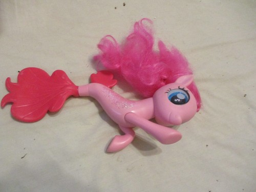 Little pony sea - sea,