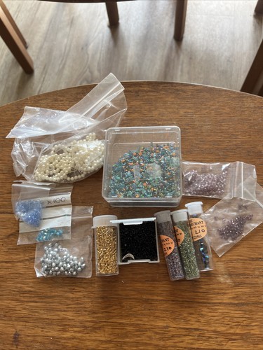 Bead bundle jewellery - bead,
