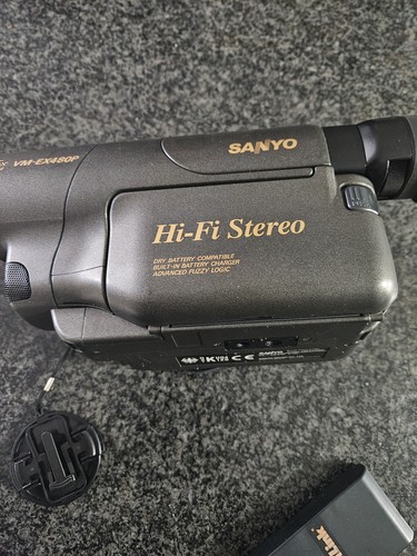 Sanyo ex480p camcorder - sanyo,