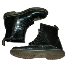 Dr Martens Delaney Boots Unisex Kids UK2 EU 34 Red Patent Lace Up Zip Black (23