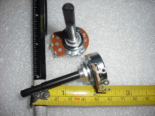 B4k7 4k7 ohm lin - 4k7,