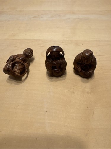 Old wooden netsuke 20th - old,