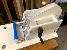 LABELROO Bottle Labelling