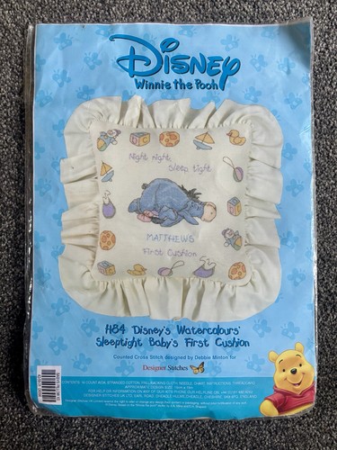 Winnie the pooh cross - the,