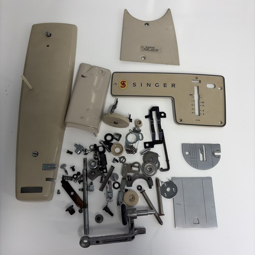 Singer sewing machine vintage - machine,