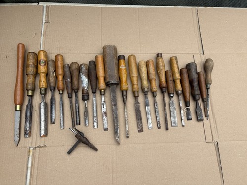 Vintage woodworking chisels - woodworking,