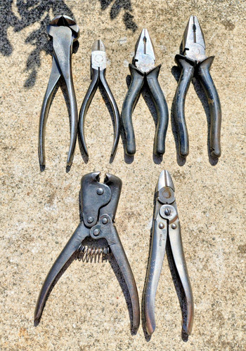 Elliott lucas pliers and - elliott, side