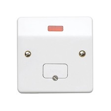 MK K377WHI Logic Plus 13A