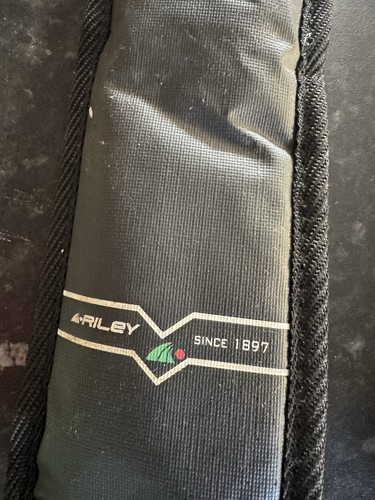 Riley england cue - england,