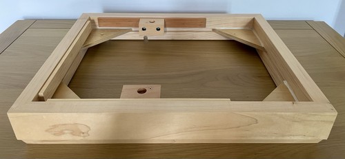 Linn sondek lp12 - maple, plinth