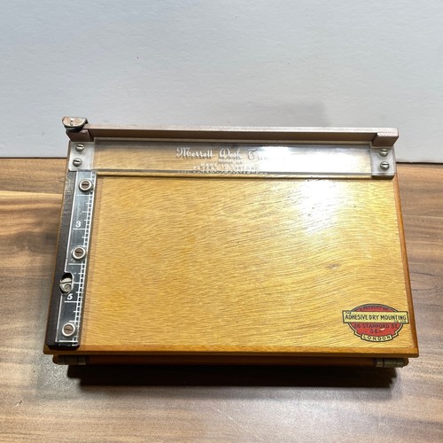 Guillotine merretts desk - guillotine,