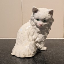 Vintage Goebel White Persian