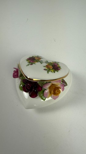 Royal albert heart shaped - royal,