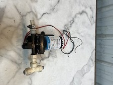 Sea Ray Sundowner Boat Shurflo