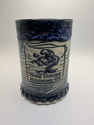 Tree house brewing - house, oversized