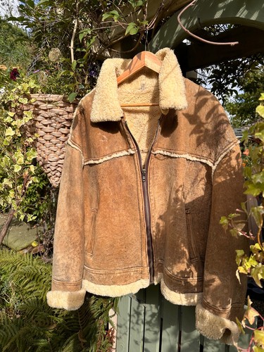 Real sheepskin flying - real,