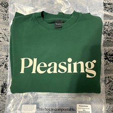 Harry Styles Pleasing Holiday