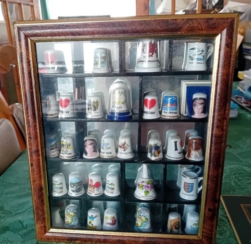 Wooden display case with - wooden,
