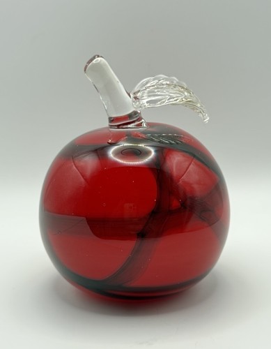 Red art glass - red,
