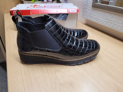 Boxed black reiker - black,