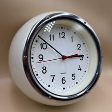 Retro Cream Bubble Wall Clock