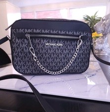 Michael Kors Jet Set Bag