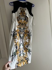 Karen Millen Size 10 Floral