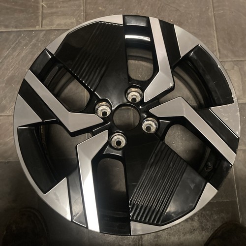 Peugeot 2008 alloy wheel - peugeot, gt