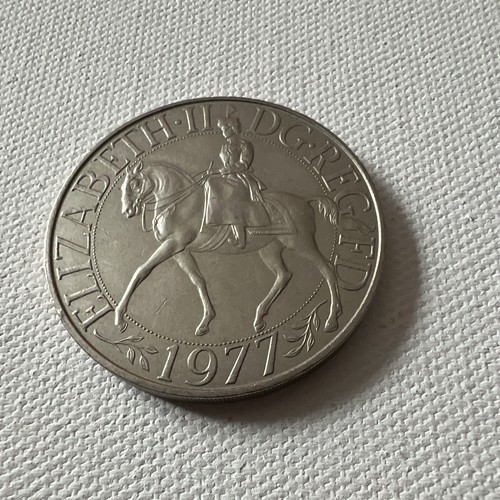1977 great britain crown coin - 1977,