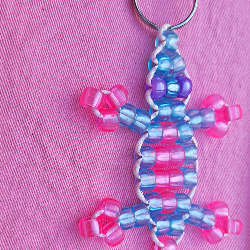 Handmade beaded lizard keyring - beaded,