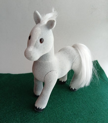 Sylvanian families grey horse - sylvanian,