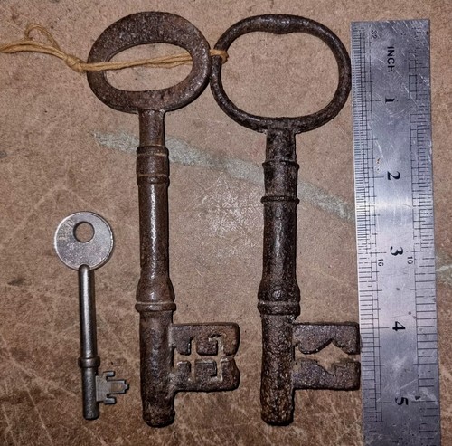 Large early victorian hand - early,