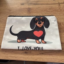 Daschound dog Pouch Zipped