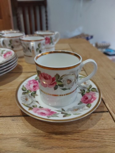 Royal worcester - royal, garden