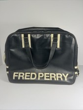 Fred Perry -  Bag Black - Retro Vintage Shoulder / Top Handle Weekend Overnight