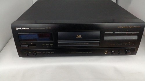 Pioneer digital audio - d-05,