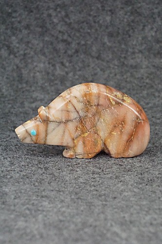 Bear zuni fetish - fetish, carving