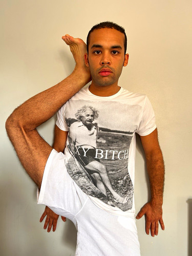 King the birds white - the,
